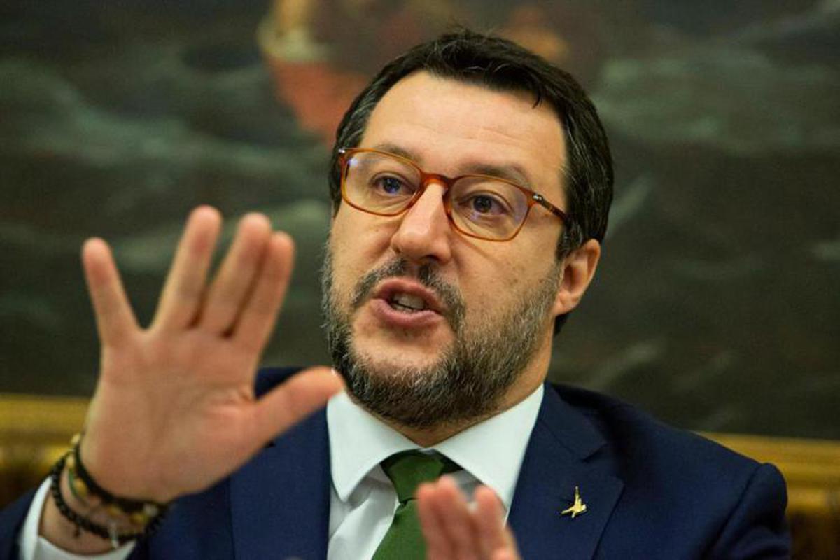 Migranti, Salvini: “A Melilla immagini di invasione verso Europa”