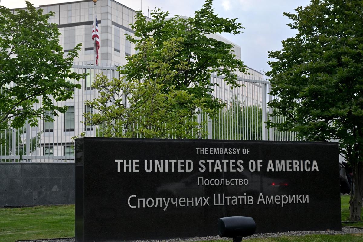 Ucraina, Usa: “Cittadini americani lascino il paese”