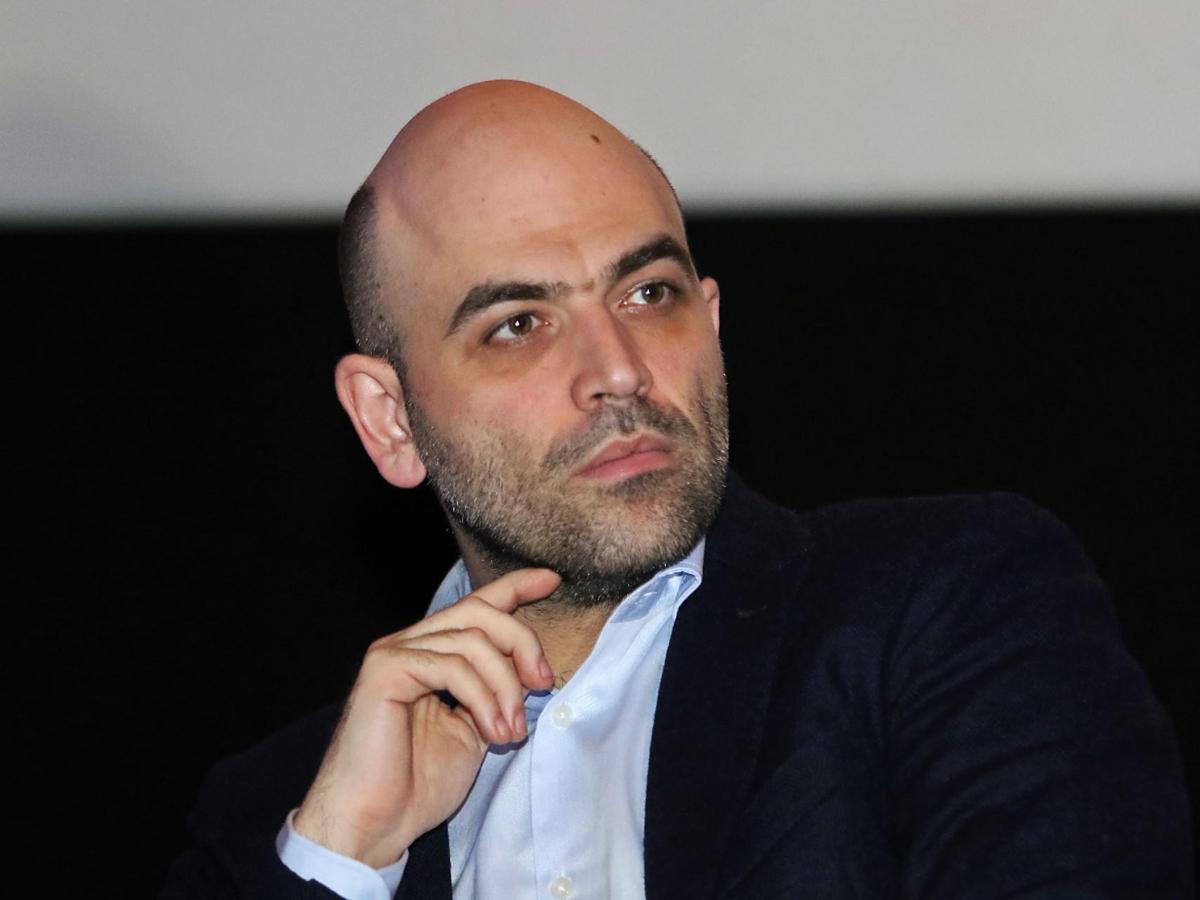 Salman Rushdie, Saviano: “Temo che in futuro sarà ancora visto come un bersaglio”