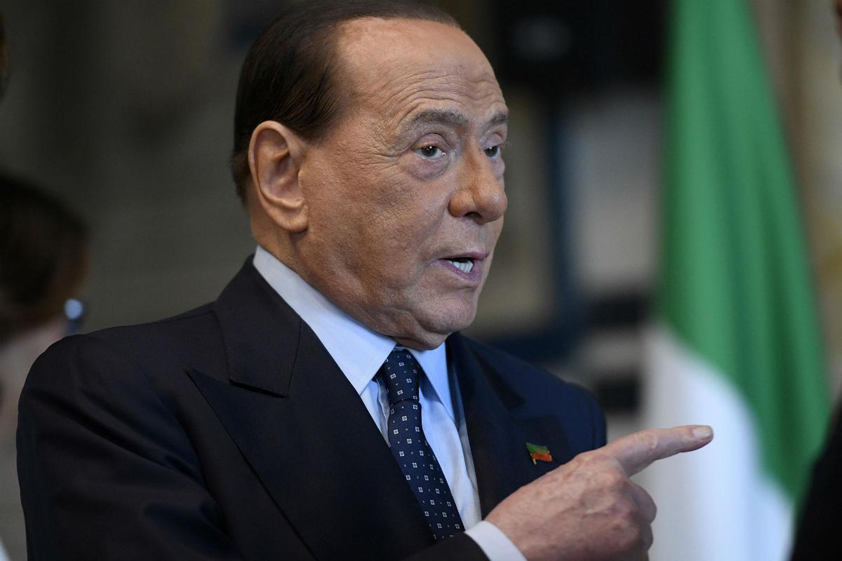 Berlusconi: “Nessun preavviso di sfratto a Mattarella, Letta in malafede”