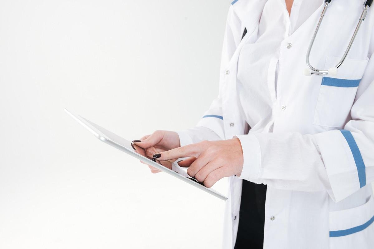 Medicina digitale, le raccomandazioni di Crea per i pazienti cronici 