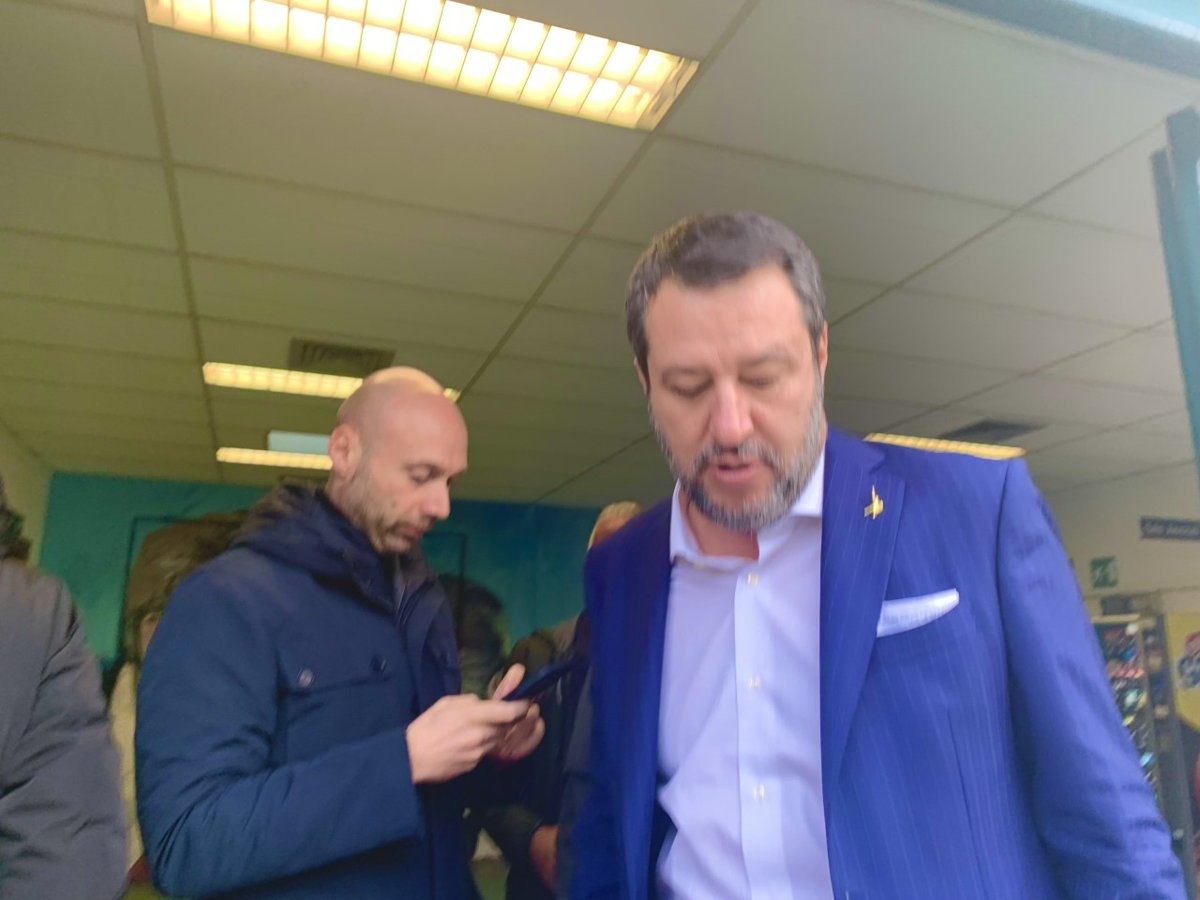 Toninelli e Trenta: “Fu Salvini a vietare ingresso Open Arms”