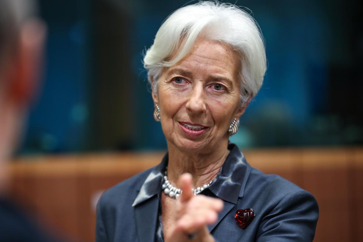 Bce, prevalgono ancora i ‘falchi’: salgono i tassi, mutui più cari