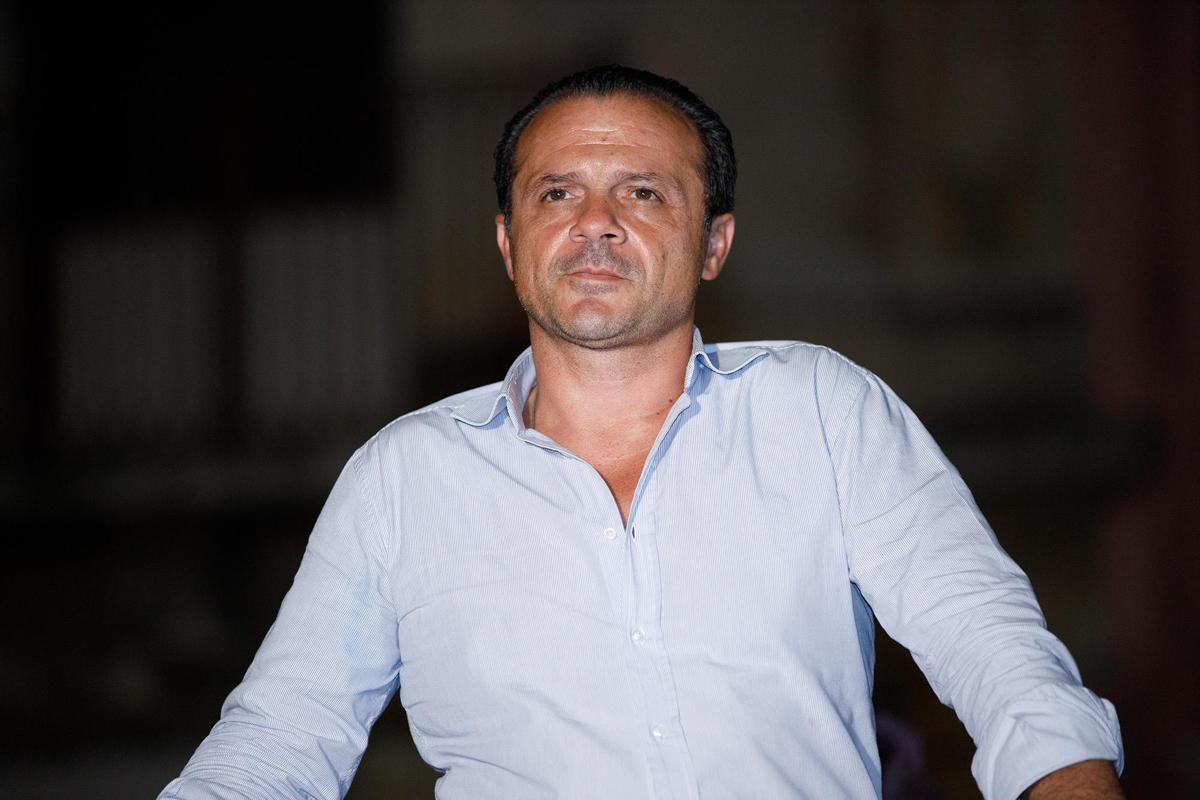 Comunali 2023, Cateno De Luca eletto a Taormina: “Mamma sono sindaco”