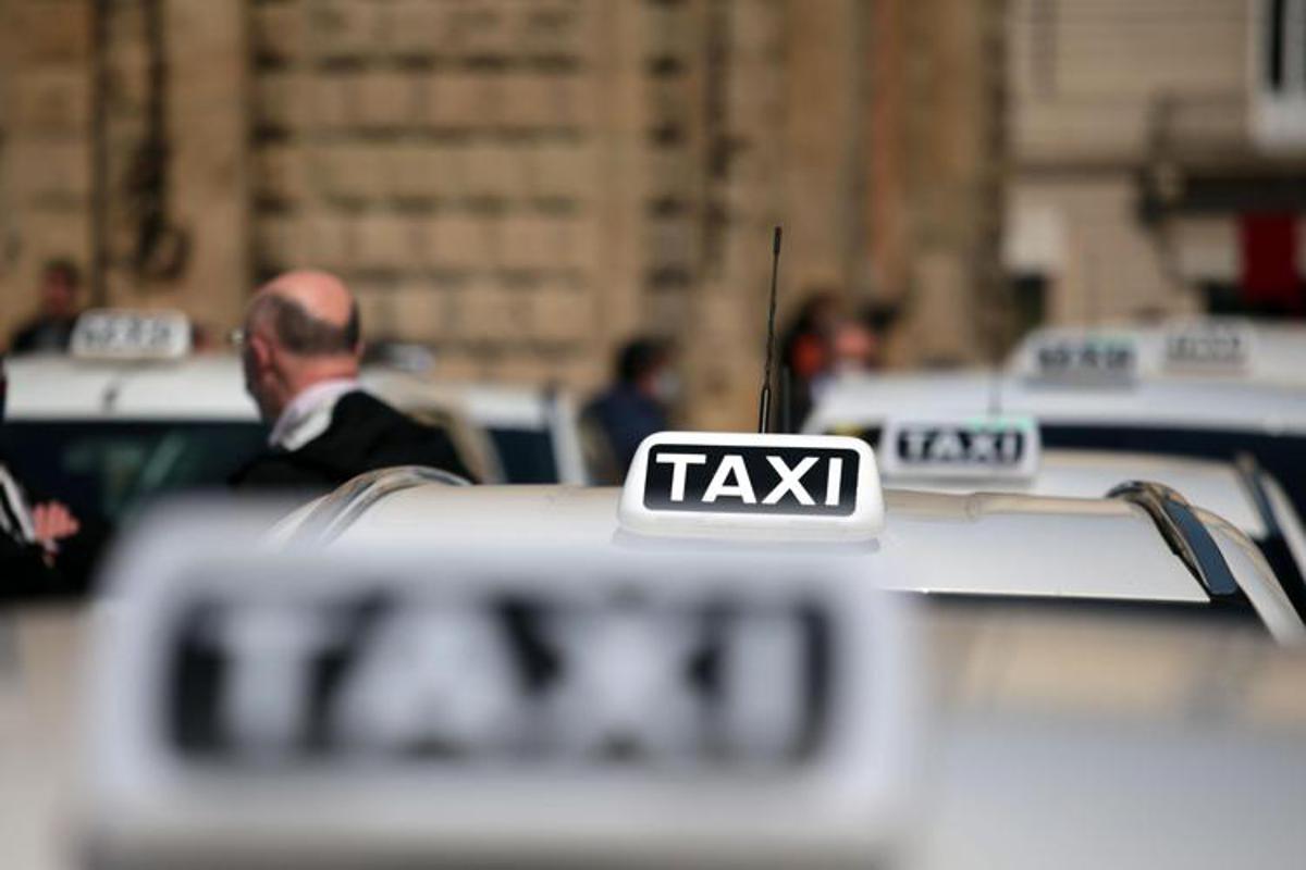 Taxi – E’ ufficiale: il 21 maggio sciopero nazionale. Boccalini (‘Taxiblu 024040’): “Nessuna rassicurazione dal Ministero sui decreti attuativi del DPCM Piattaforme”